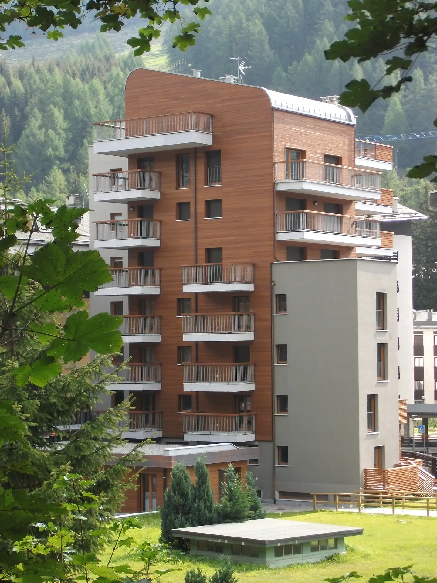 Esterno Palazzina In Legno